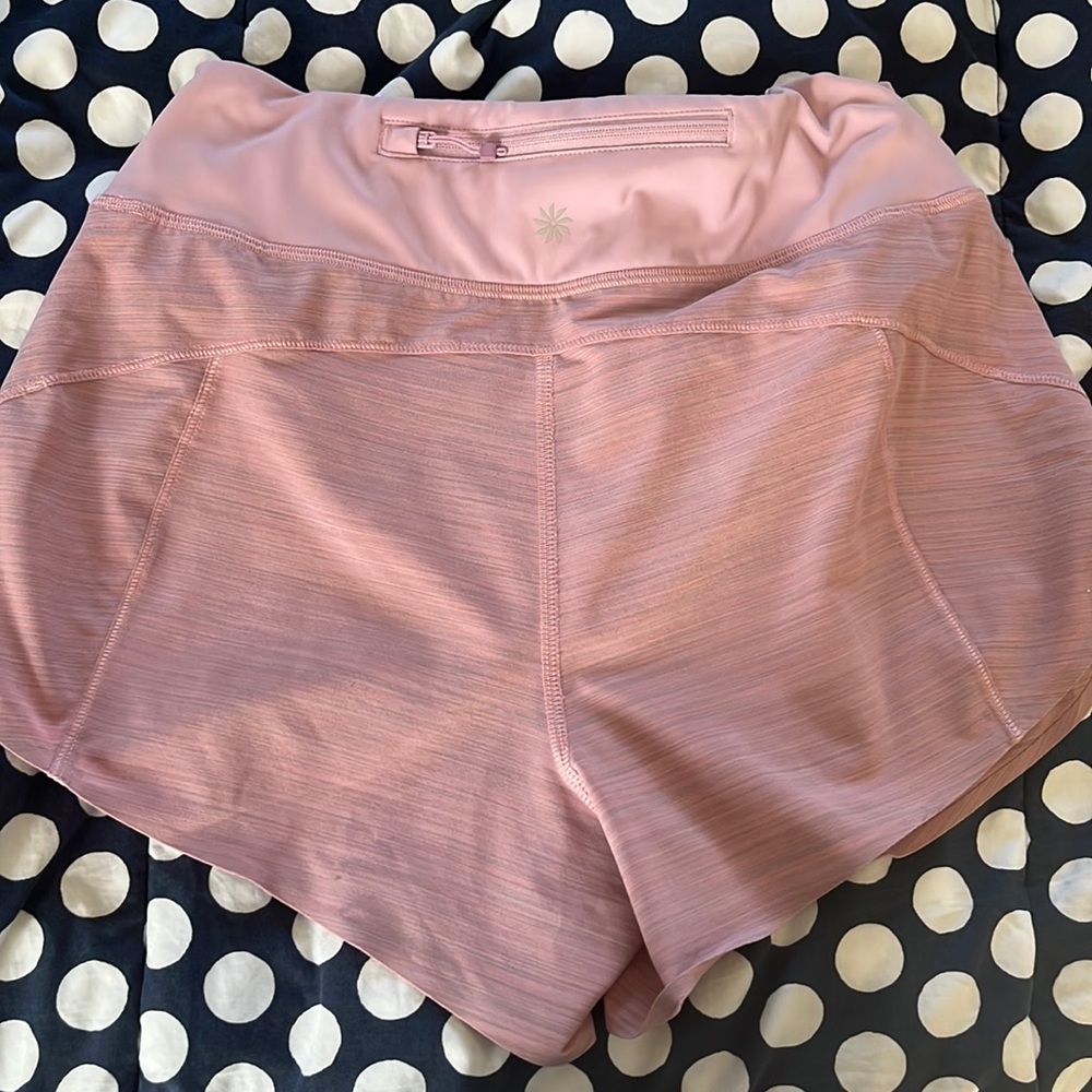 Athleta Run With It 3.5 short